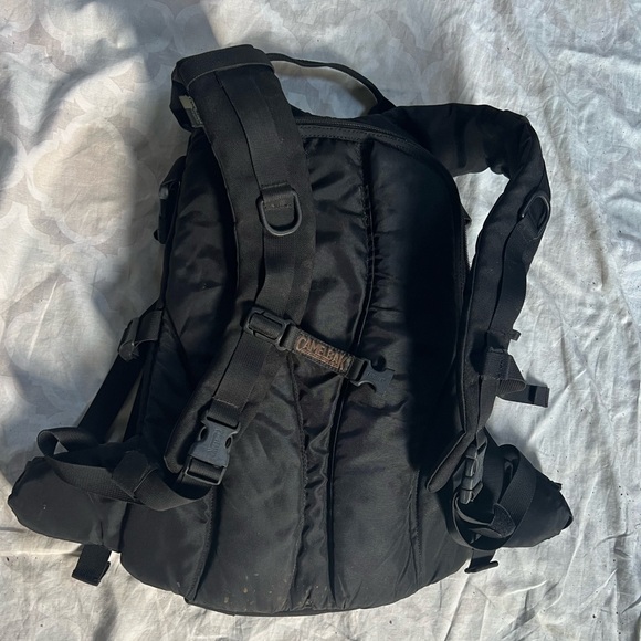 CamelBak Rugged Black Backpack - Picture 2 of 5